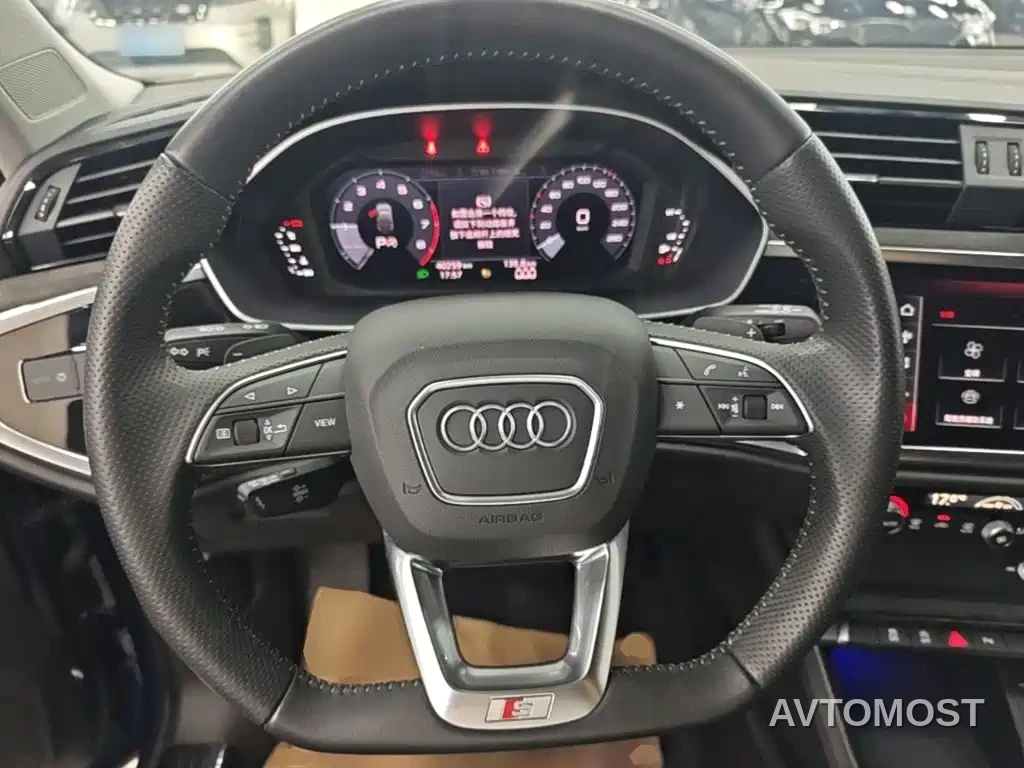 Audi Q3 Sportback — фото 10