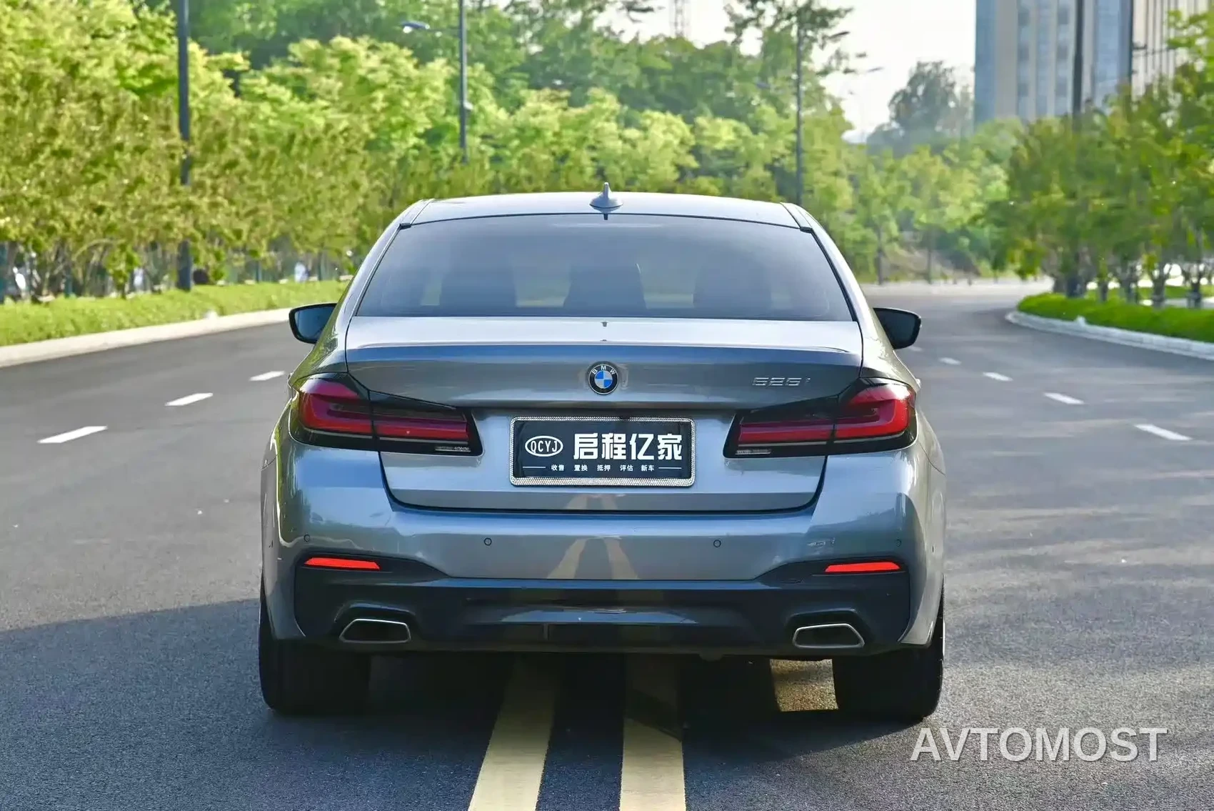 BMW 5 Series (Import) — фото 15