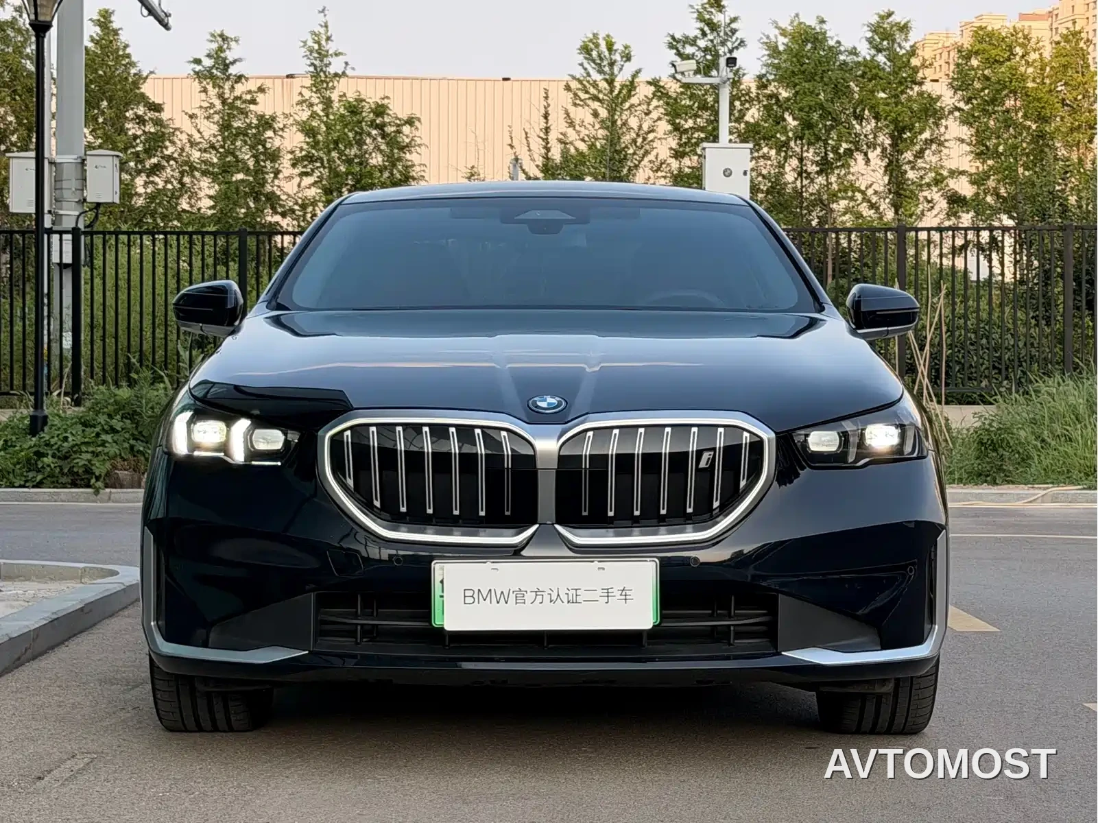 BMW i5 — фото 4