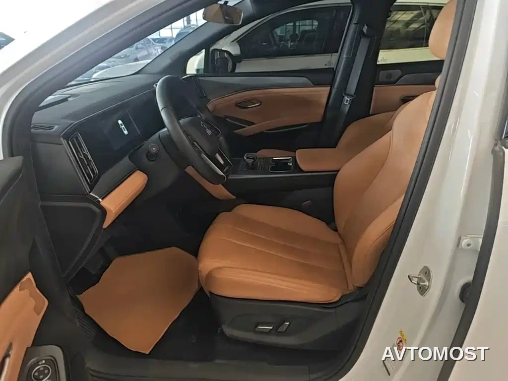 BYD Song L DM-i — фото 15