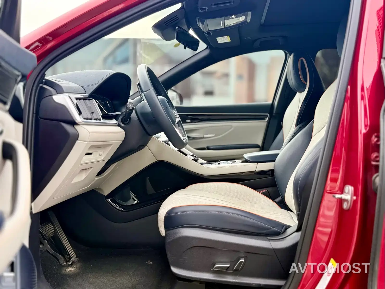 BYD Song Plus DM-i — фото 8