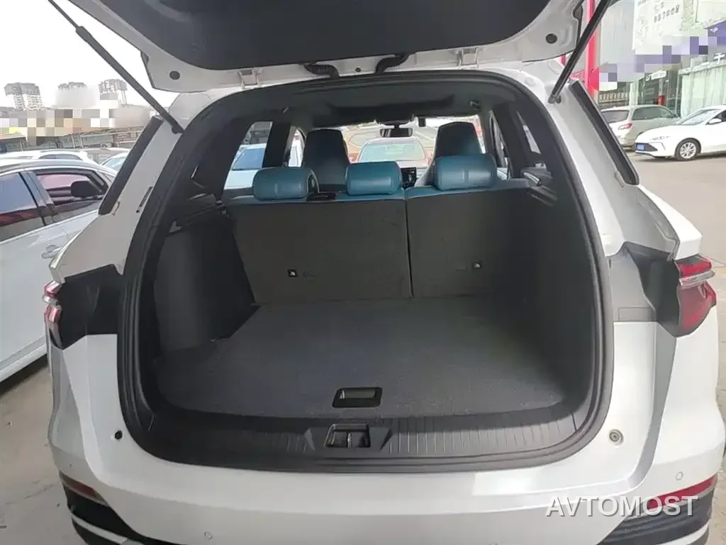 BYD Song Pro — фото 17
