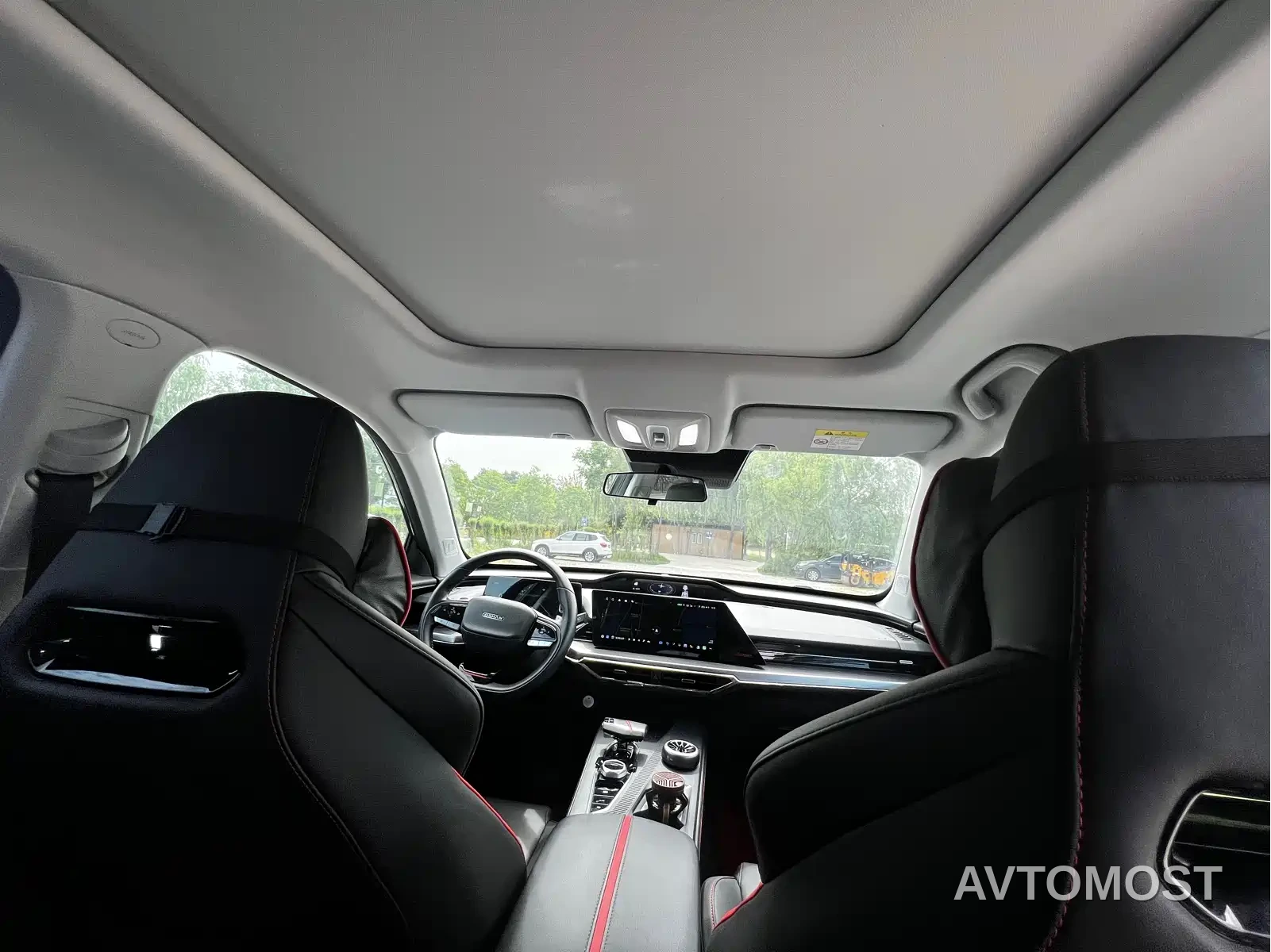 Changan Oshan Z6 EV — фото 11