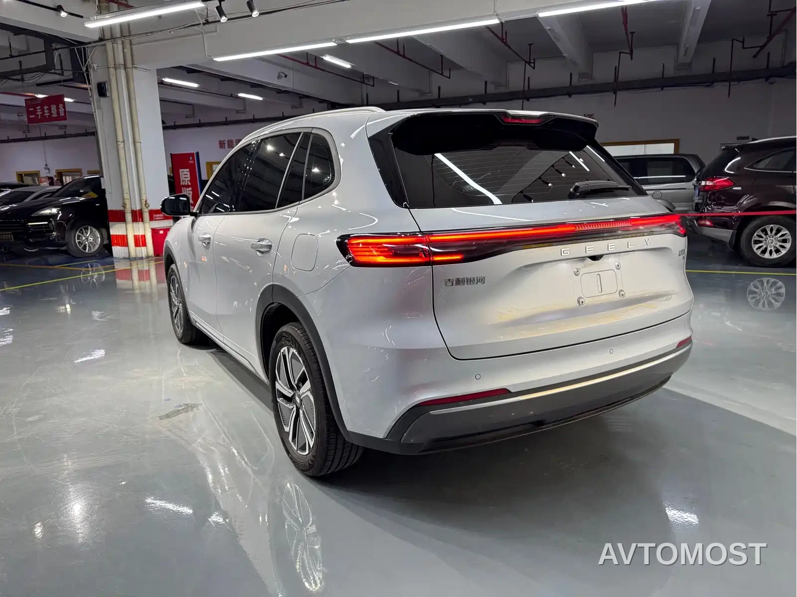 Geely Galaxy Starship 7 — фото 3
