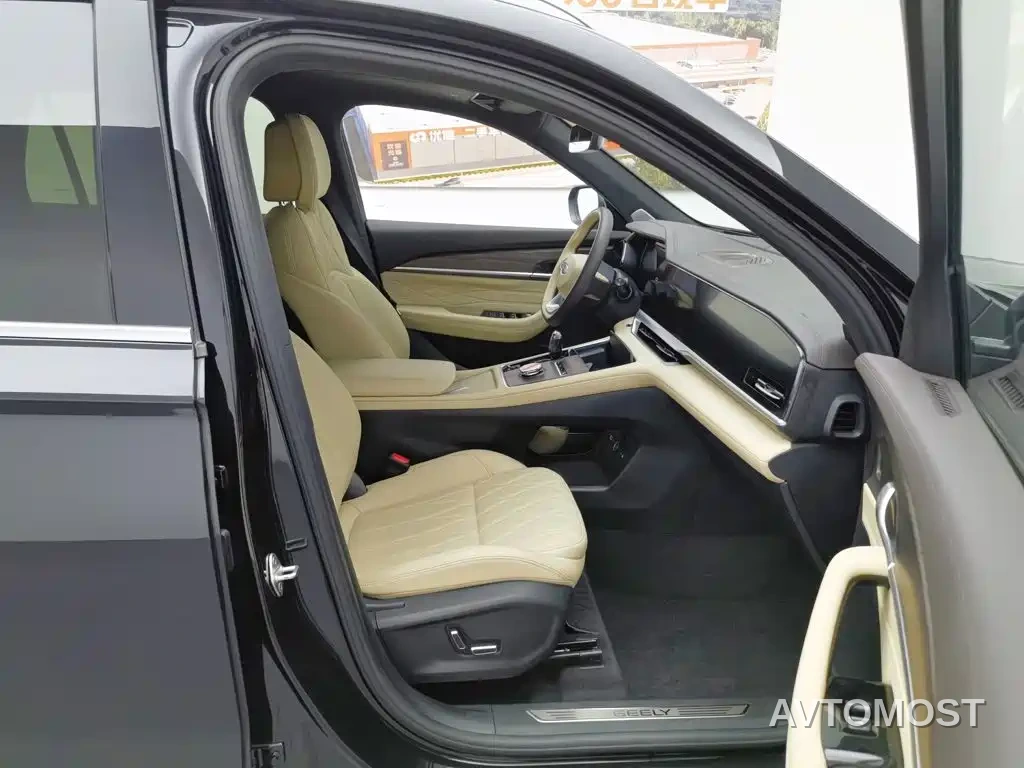 Geely Monjaro — фото 22