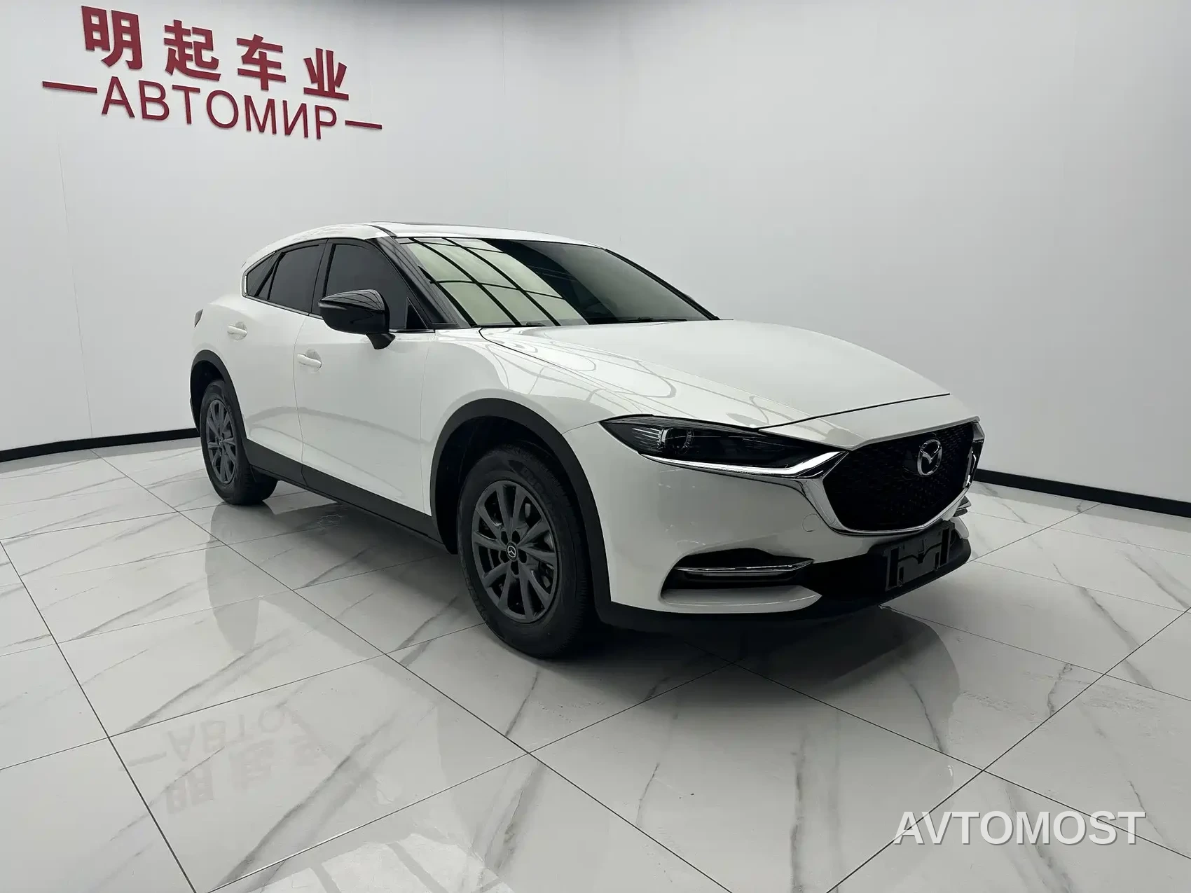 Mazda CX-4 — фото 3