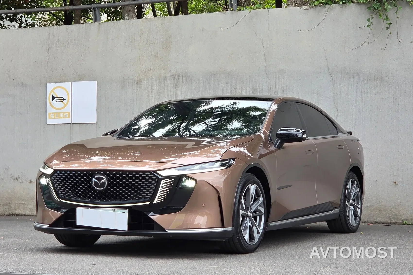 Mazda EZ-6