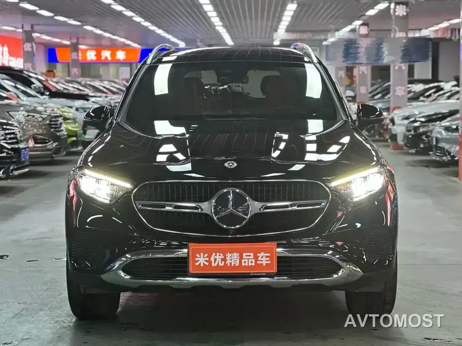 Mercedes GLC with EQ Technology - фото