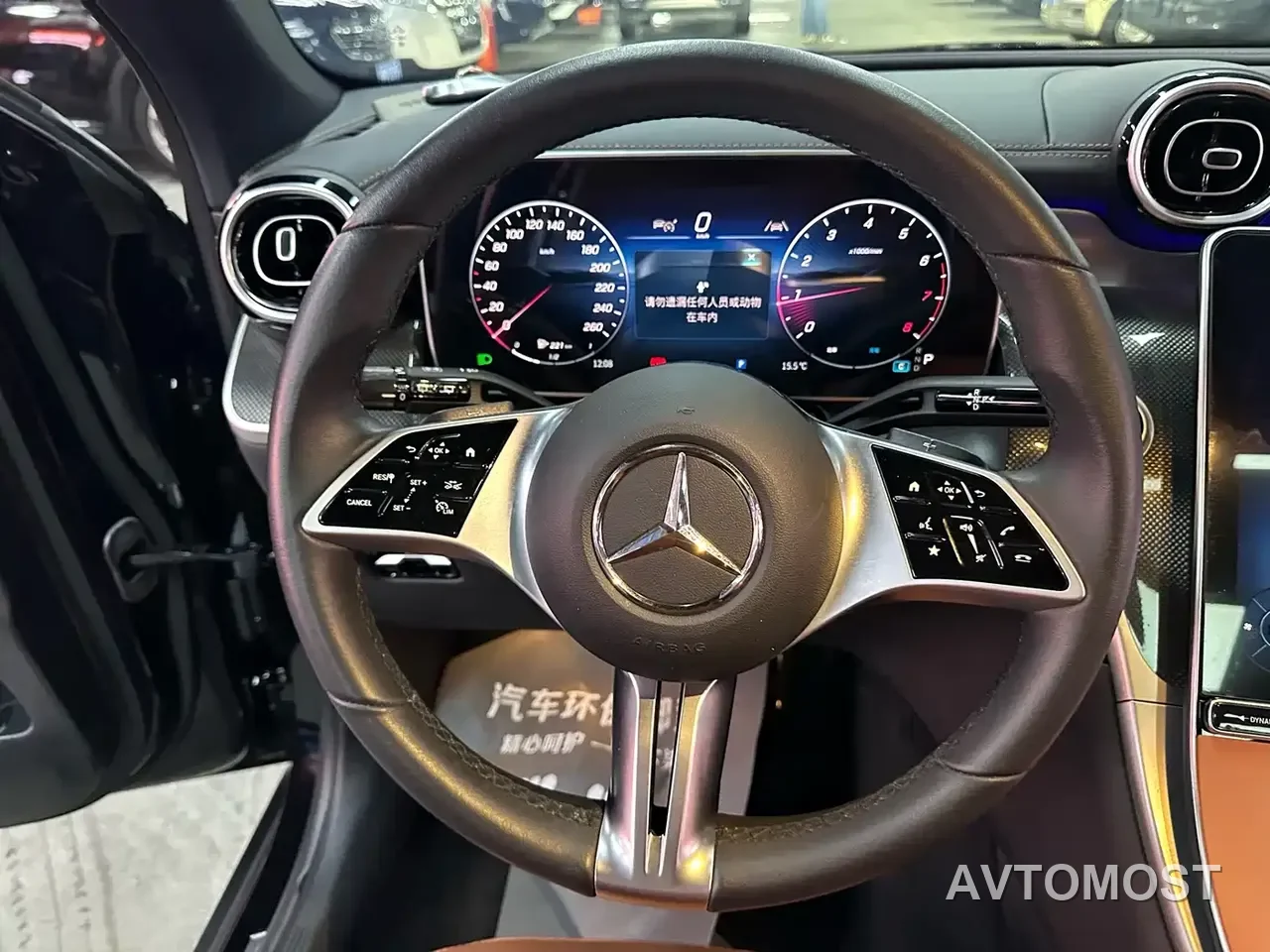 Mercedes GLC with EQ Technology — фото 12
