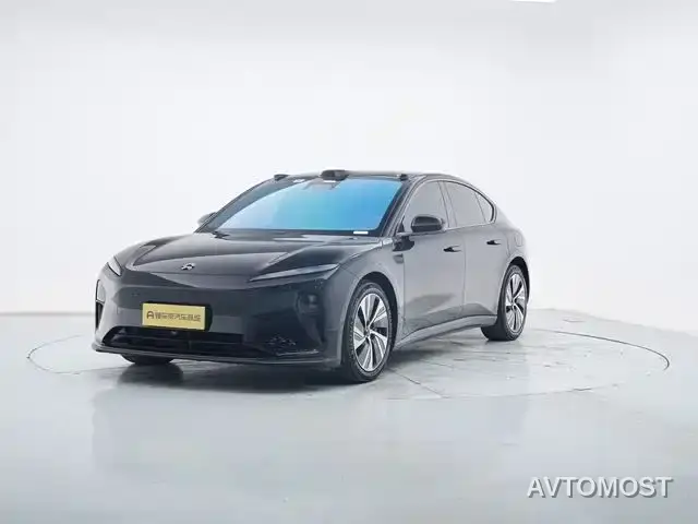 NIO ET5 - фото