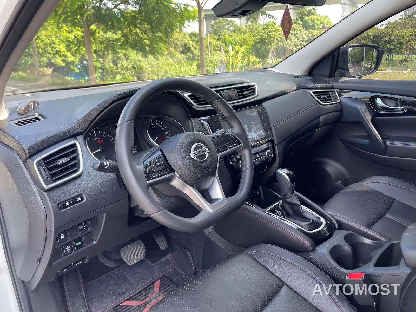 Nissan Qashqai — фото 18