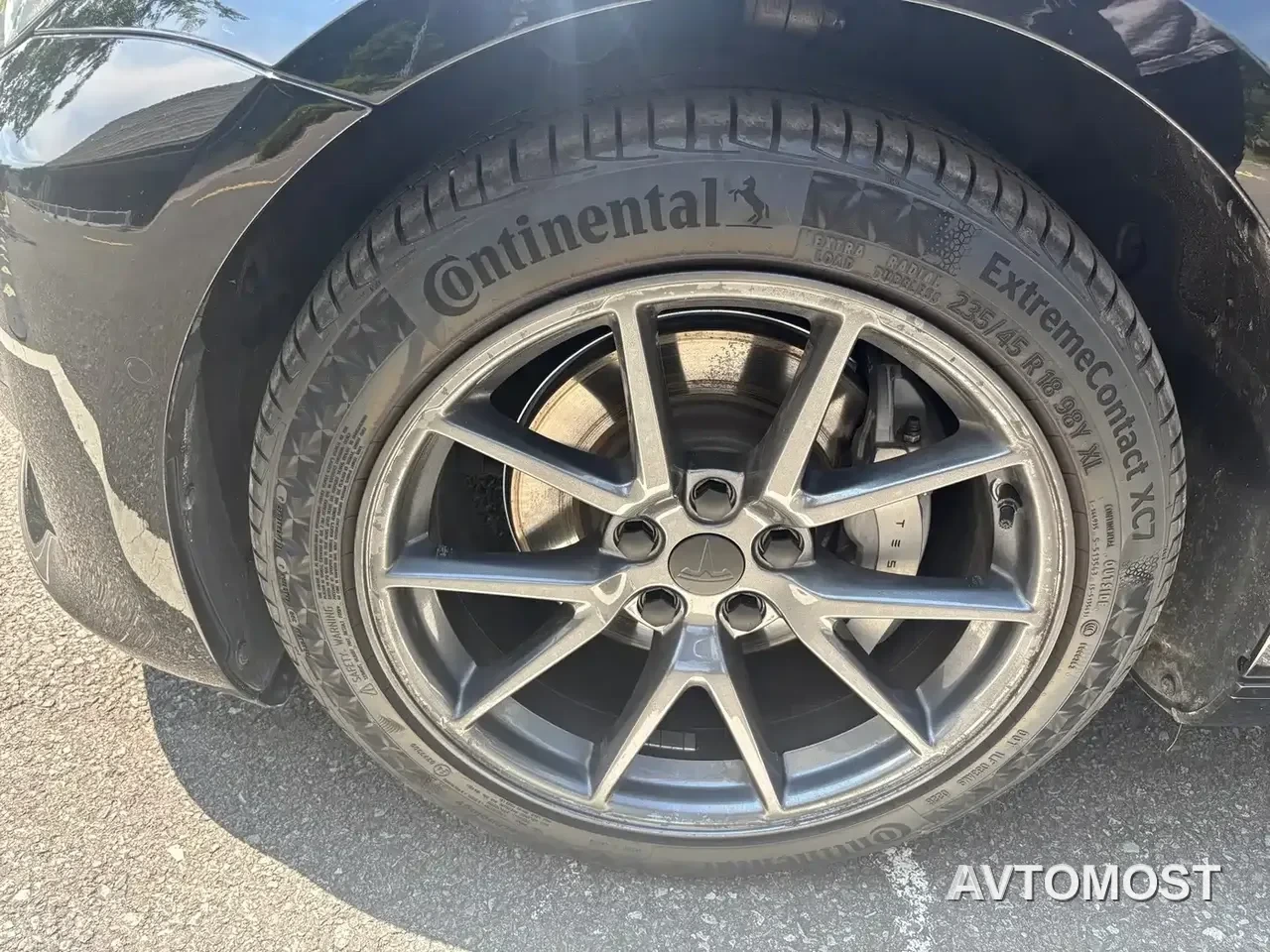 Tesla Model 3 — фото 16