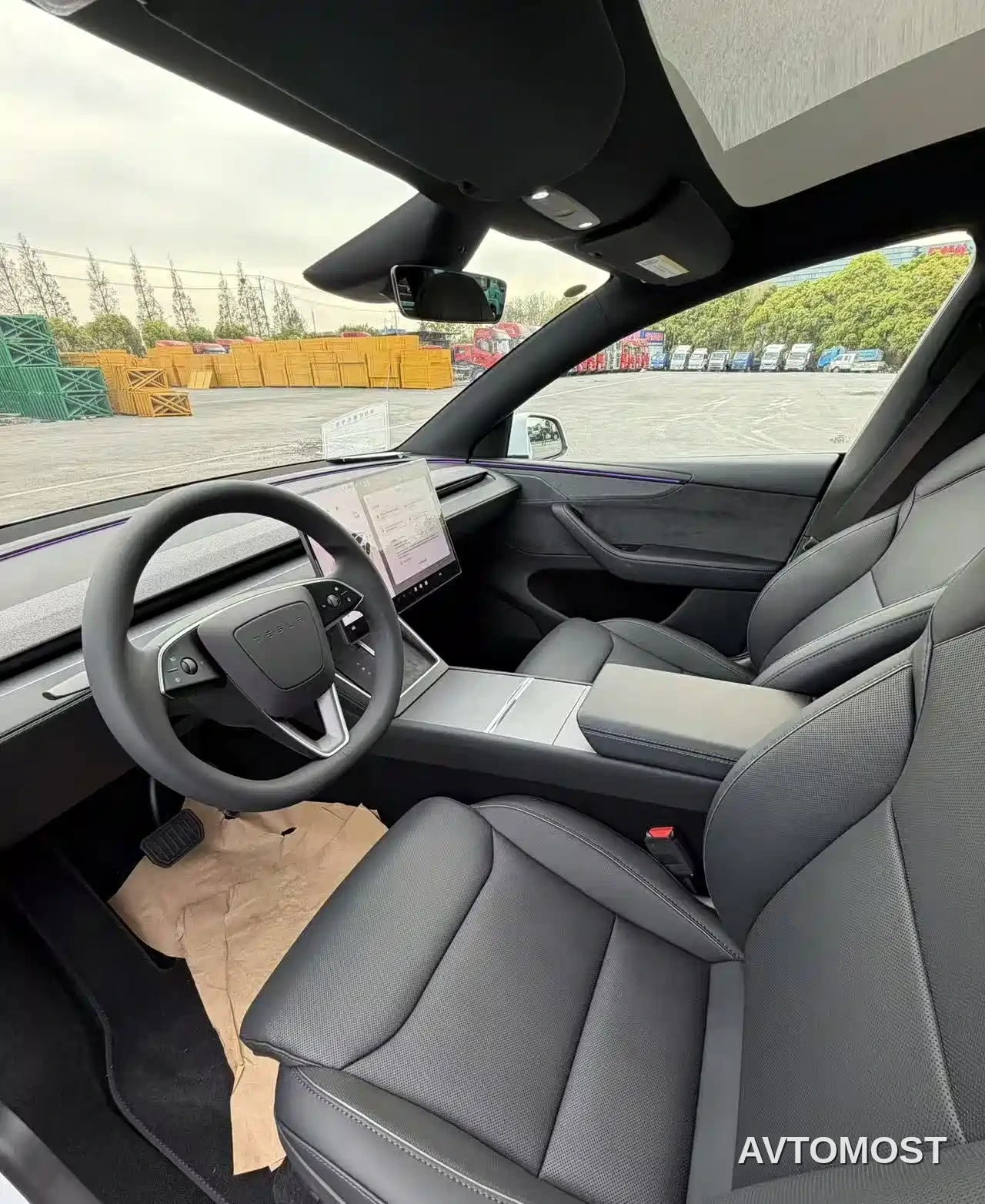 Tesla Model Y L Juniper — фото 24
