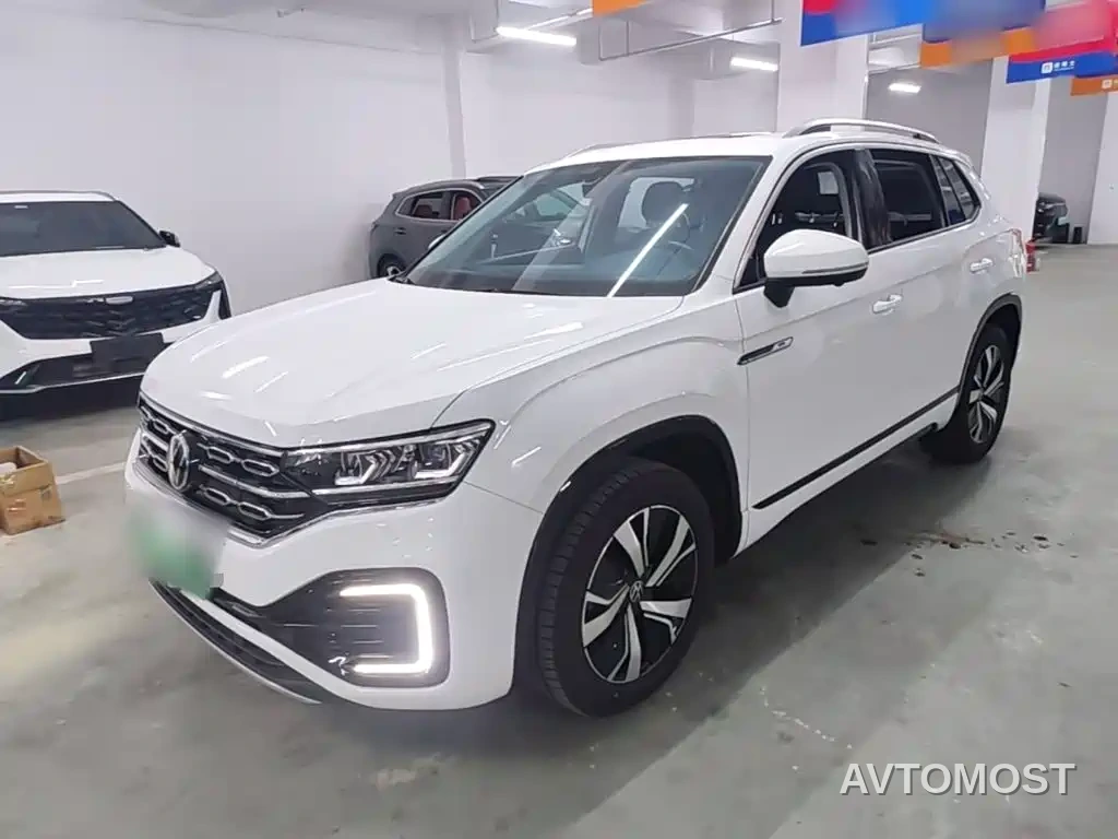 Volkswagen Tayron GTE Plug-in Hybrid — фото 2