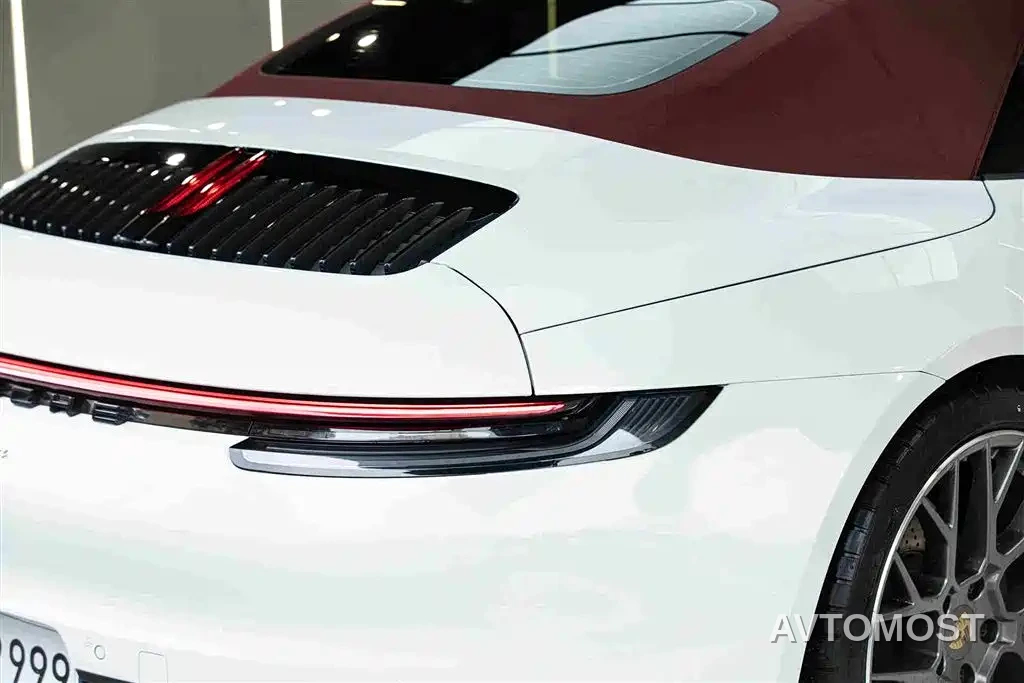Porsche 911 2023 Carrera Cabriolet 3.0T — фото 7