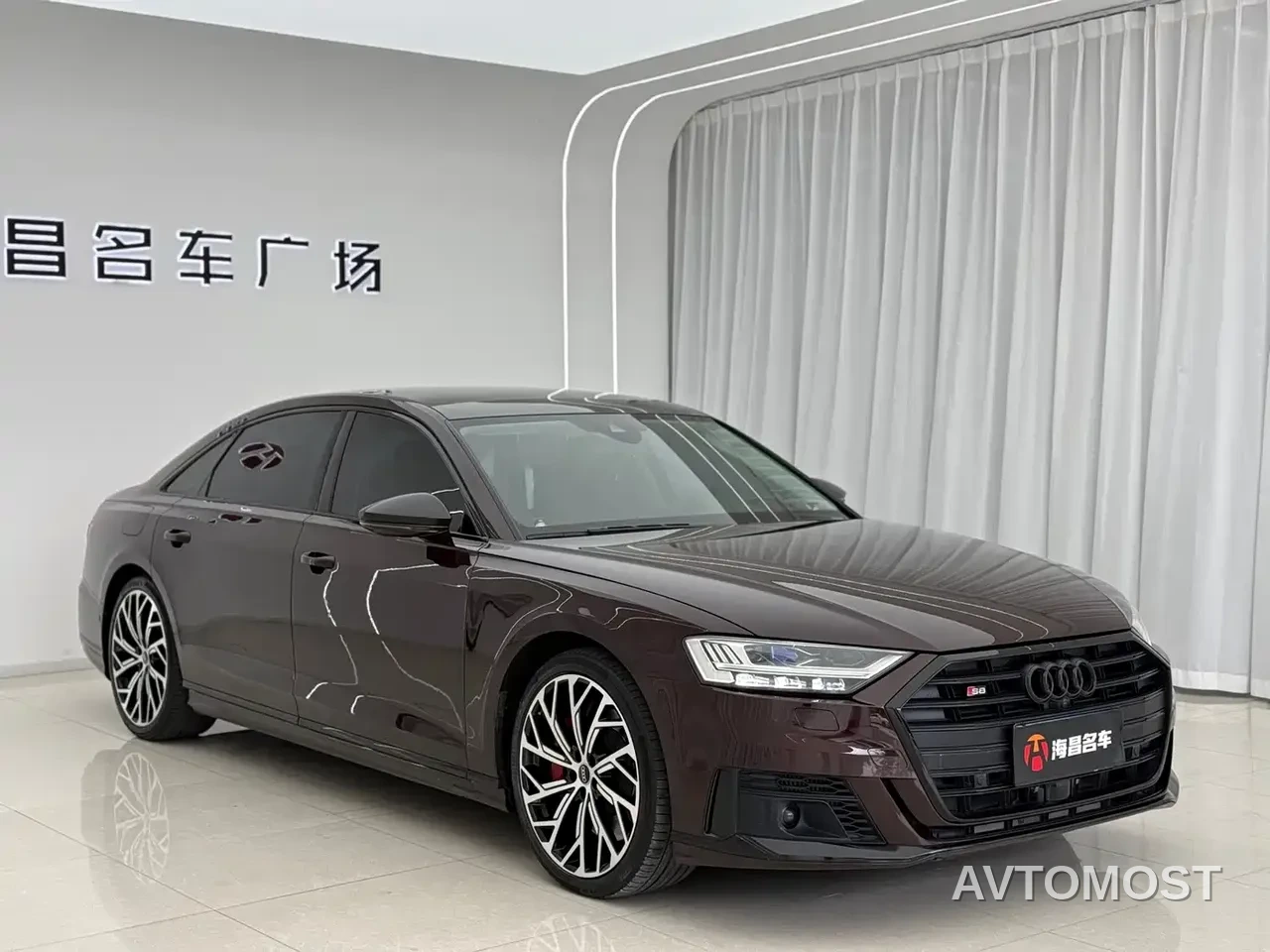 Audi S8 2022 S8L 4.0TFSI quattro Collector's Edition — фото 3
