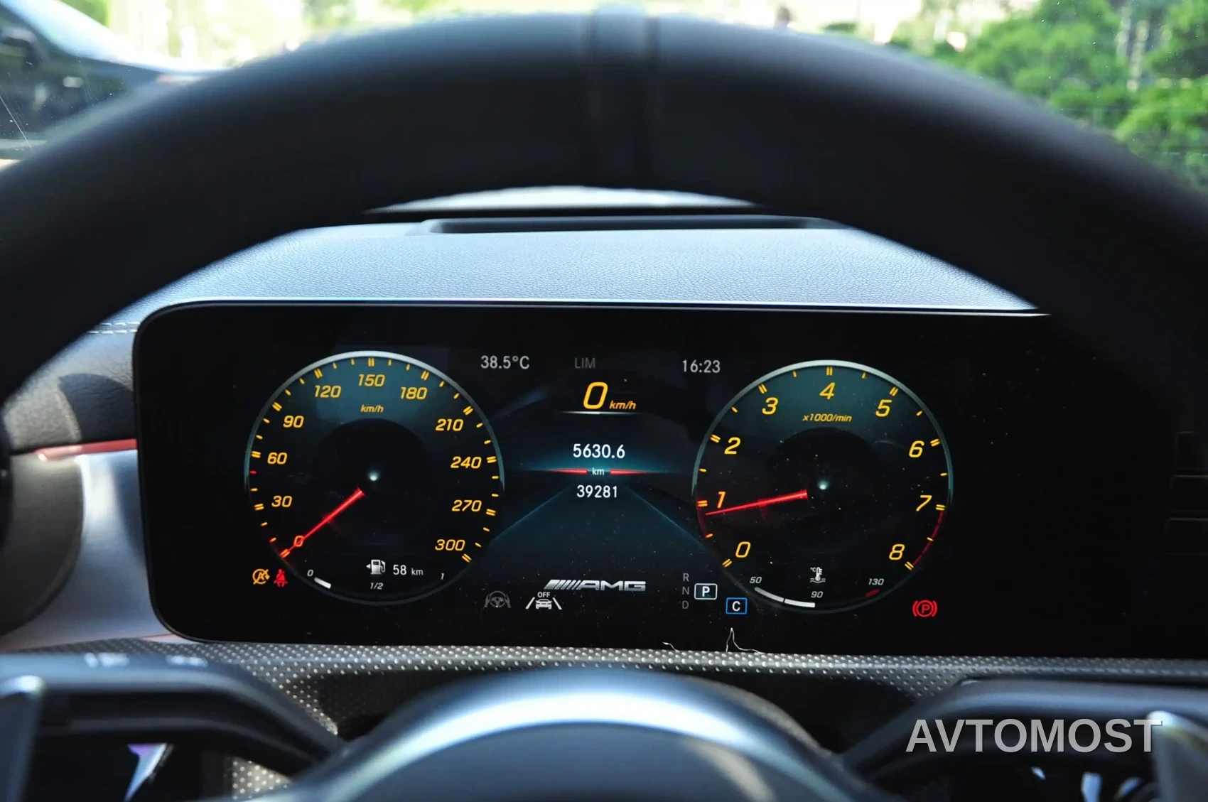 Mercedes-Benz CLA AMG 2022 AMG CLA 45 4MATIC+ — фото 9