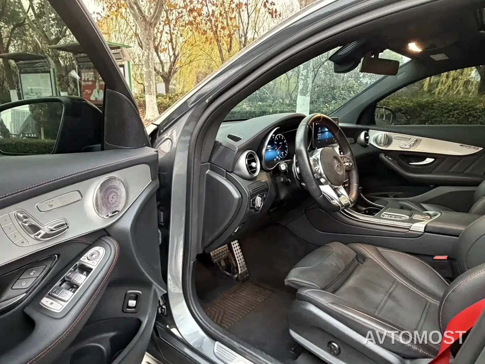 Mercedes-Benz GLC Coupe AMG 2022 AMG GLC 43 4MATIC Coupe SUV — фото 8
