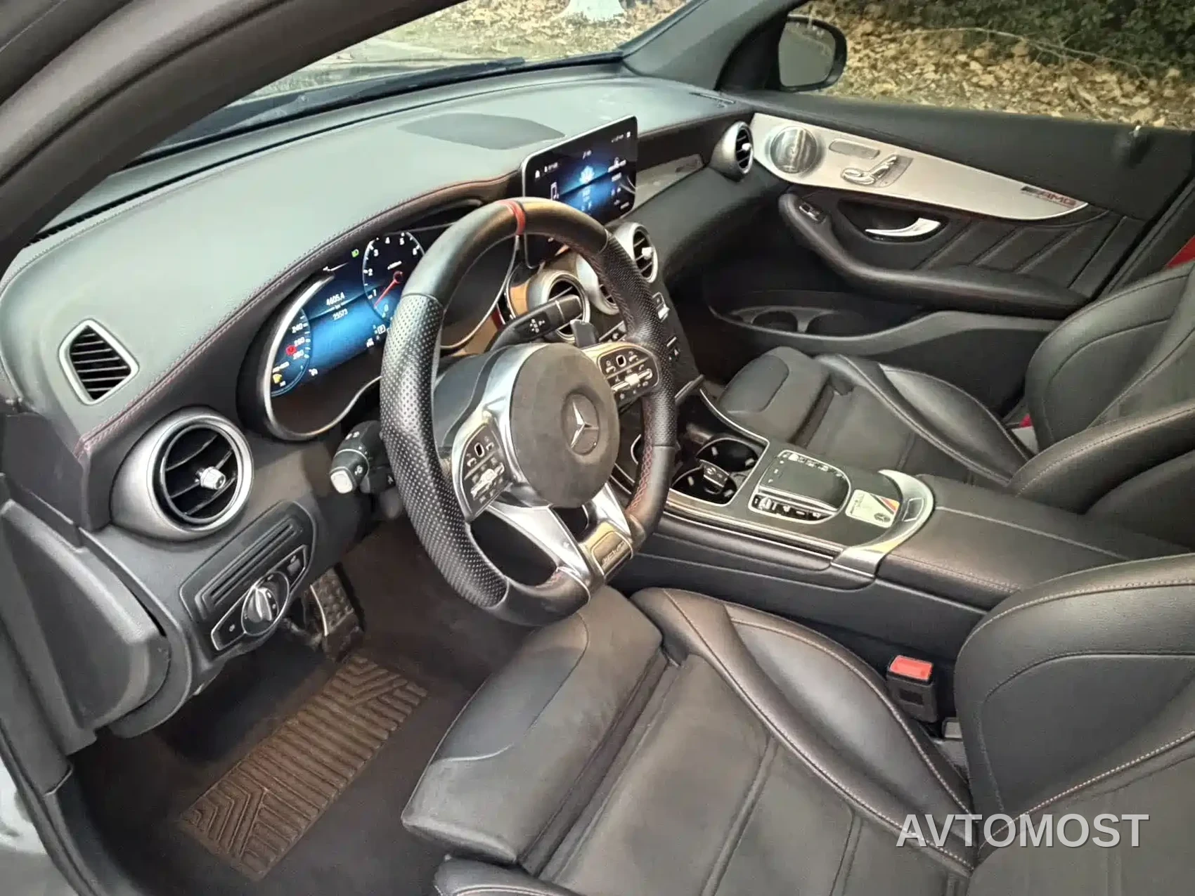 Mercedes-Benz GLC Coupe AMG 2022 AMG GLC 43 4MATIC Coupe SUV — фото 9