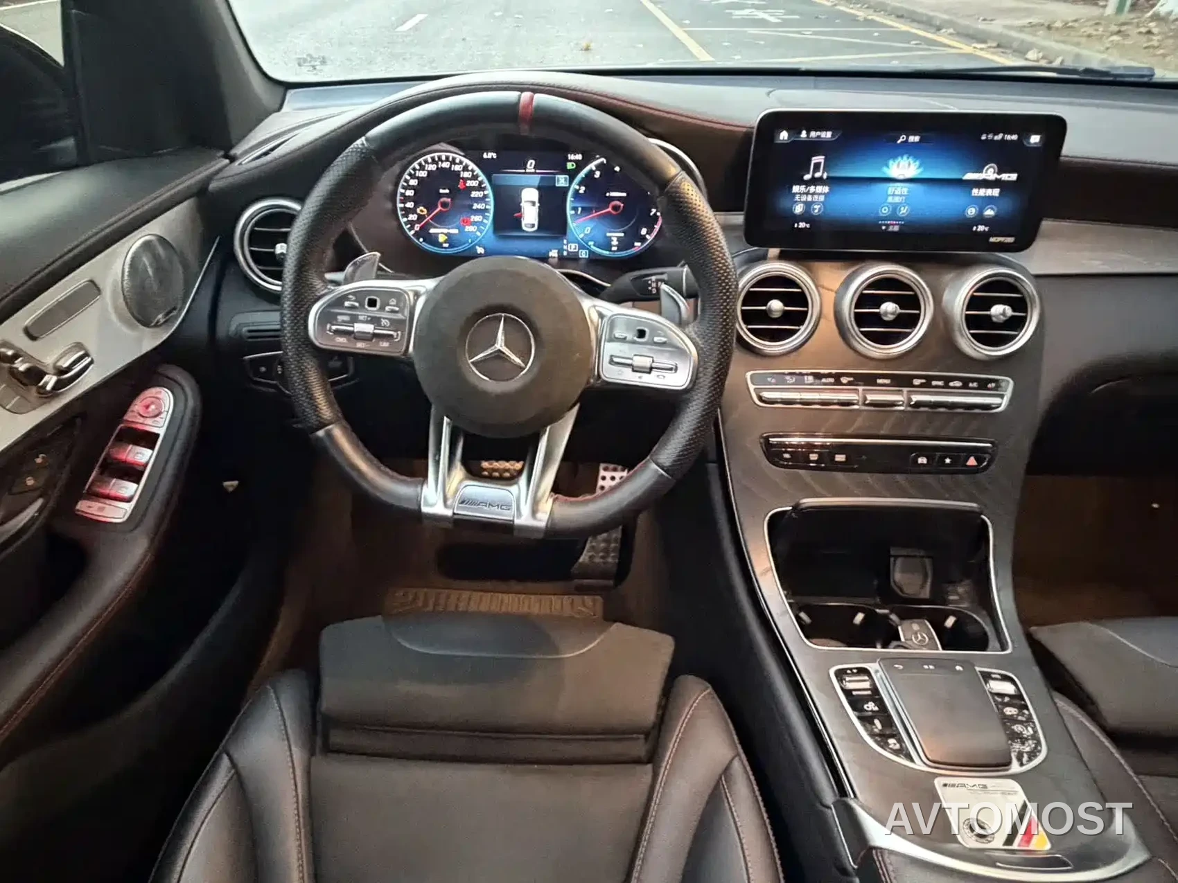 Mercedes-Benz GLC Coupe AMG 2022 AMG GLC 43 4MATIC Coupe SUV — фото 13