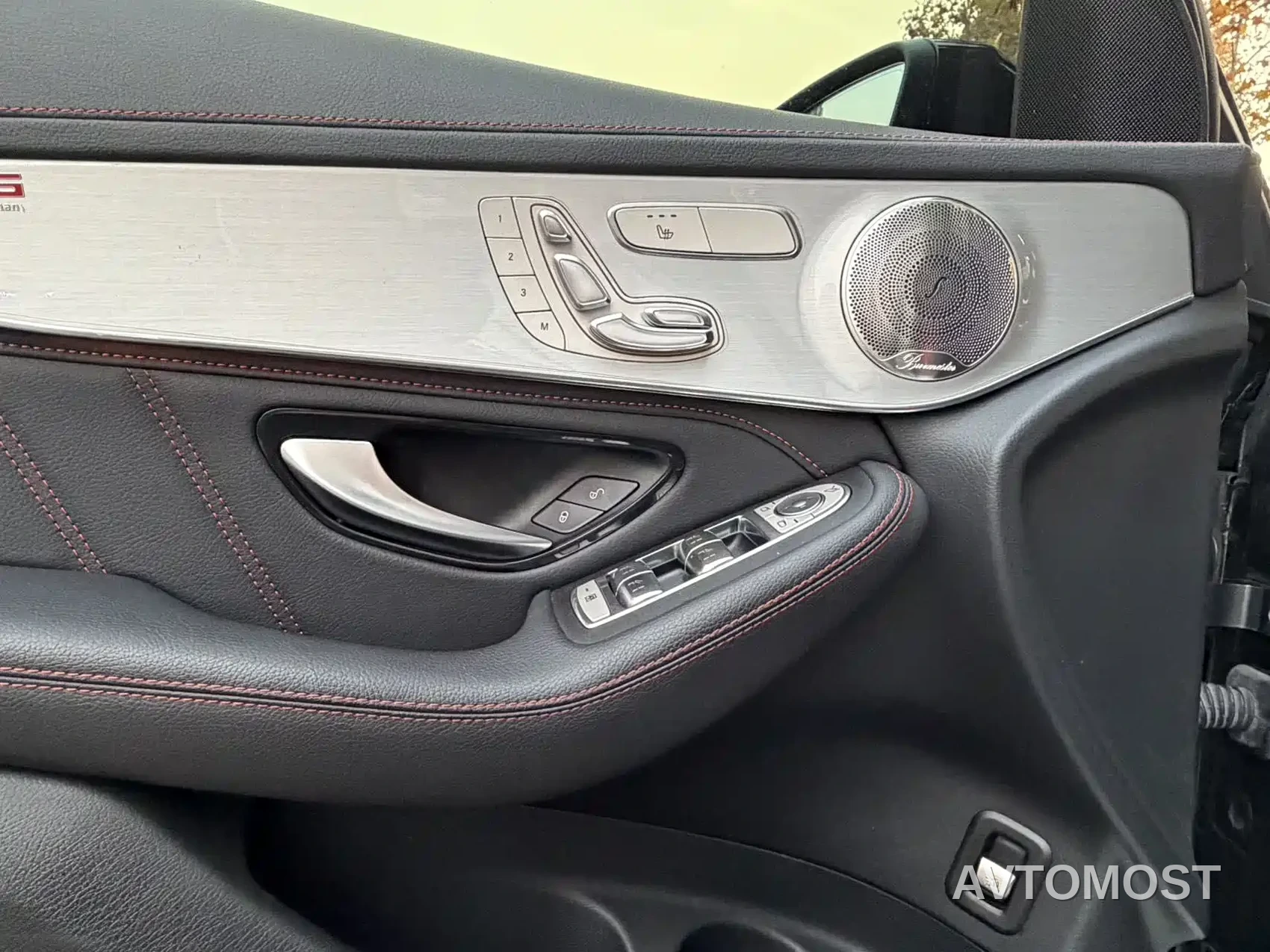 Mercedes-Benz GLC Coupe AMG 2022 AMG GLC 43 4MATIC Coupe SUV — фото 17