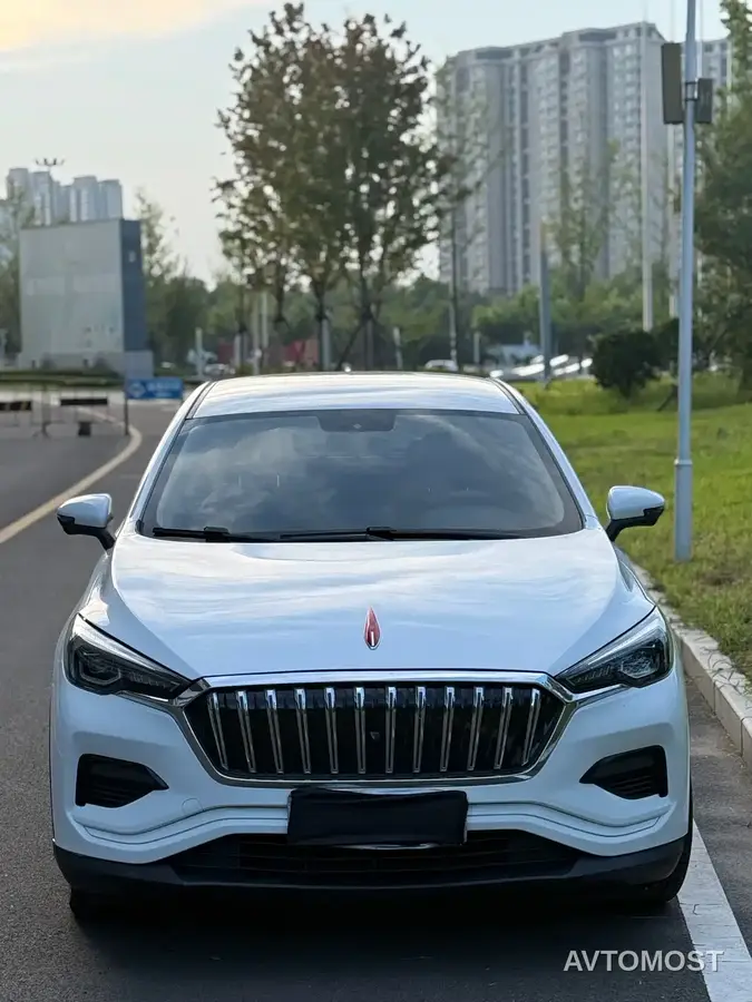 Hongqi E-HS3 2019 Smart Connection Flag Joy FWD Version