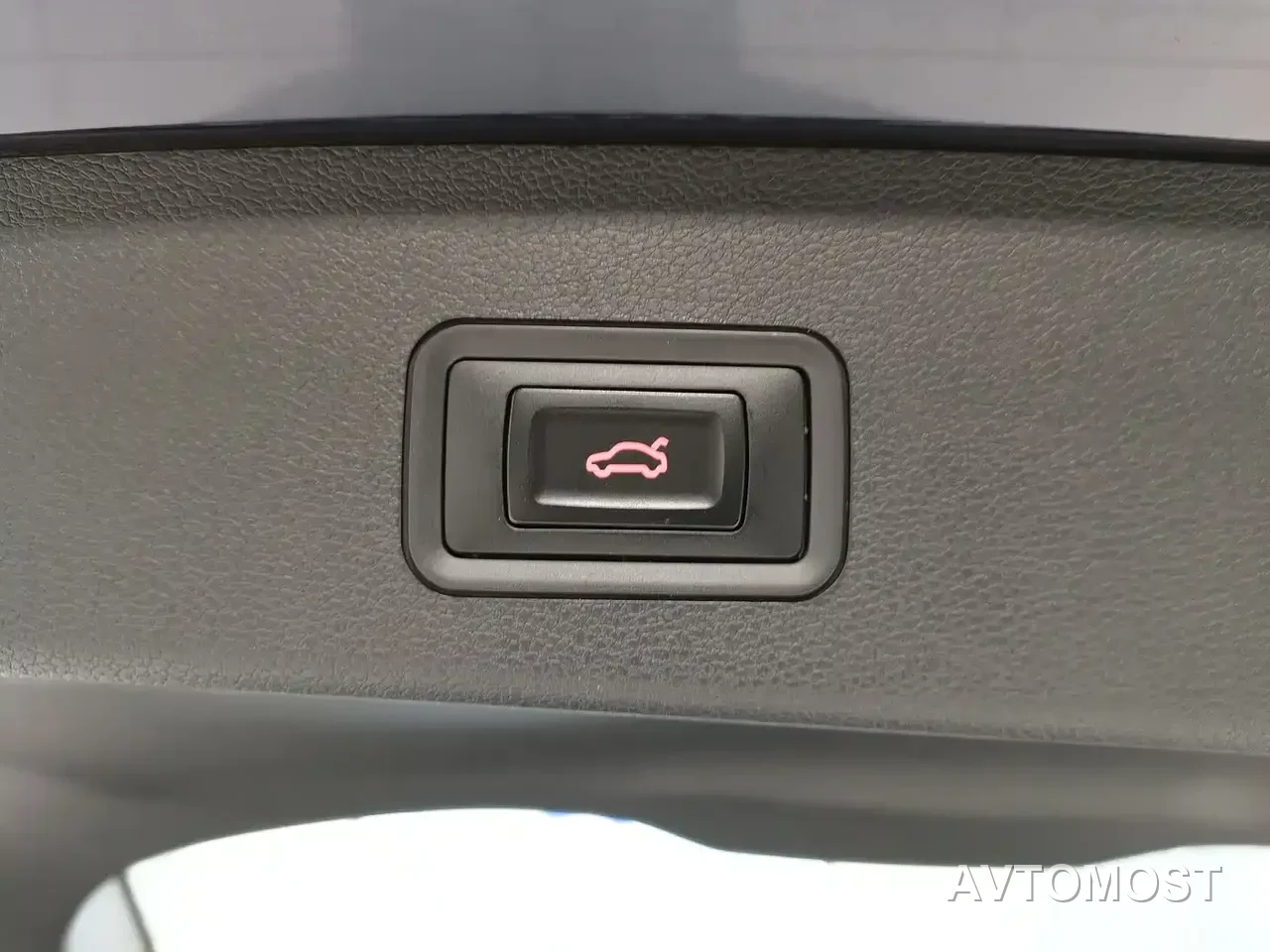 Skyworth HT-i 2024 1.5L PHEV 115KM Taidao Edition — фото 16