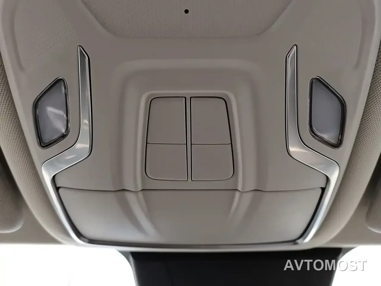 Skyworth HT-i 2024 1.5L PHEV 115KM Taidao Edition — фото 18