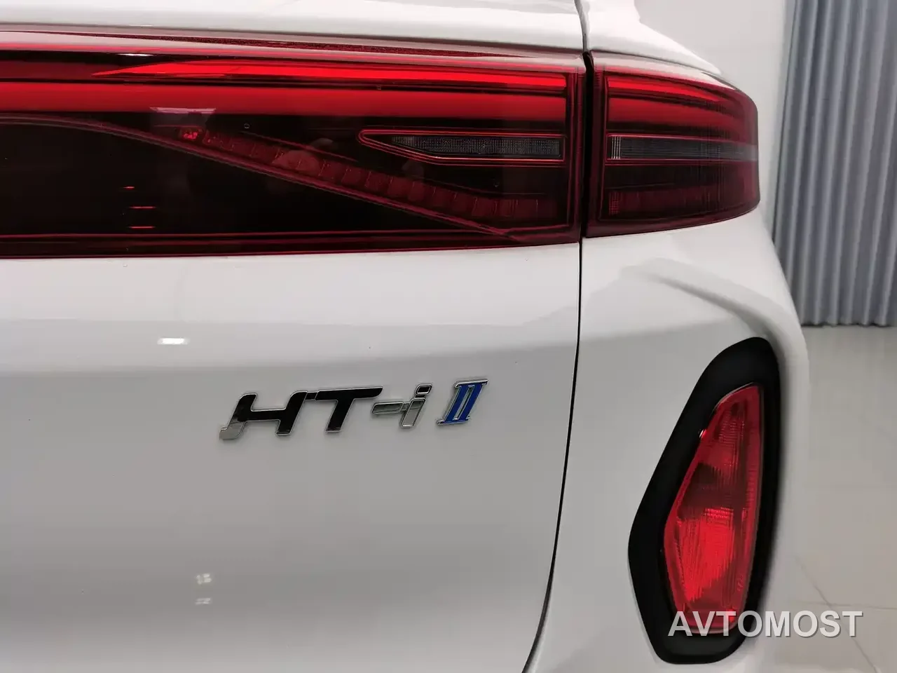 Skyworth HT-i 2024 1.5L PHEV 115KM Taidao Edition — фото 23