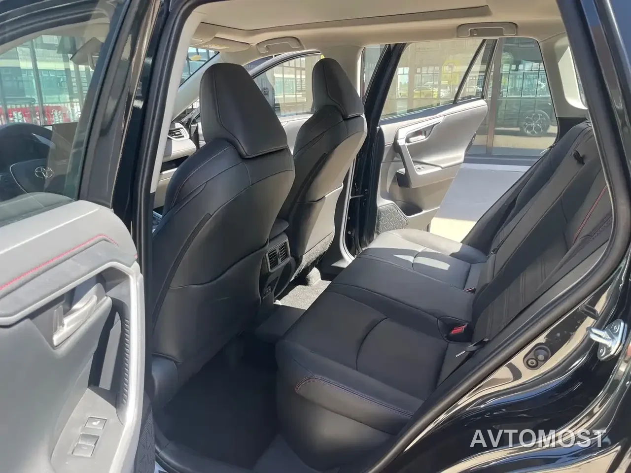Toyota Wildlander New Energy 2023 High Performance 2.5L AWD Turbo Edition — фото 10