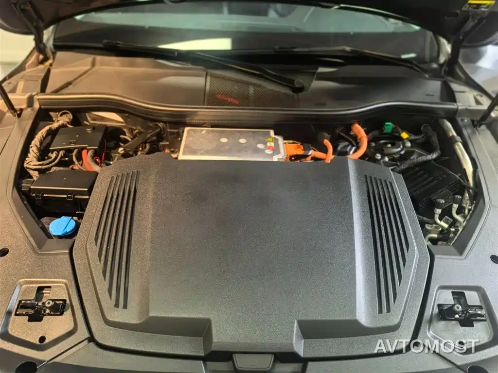 Audi e-tron 2021 50 quattro Luxury — фото 13