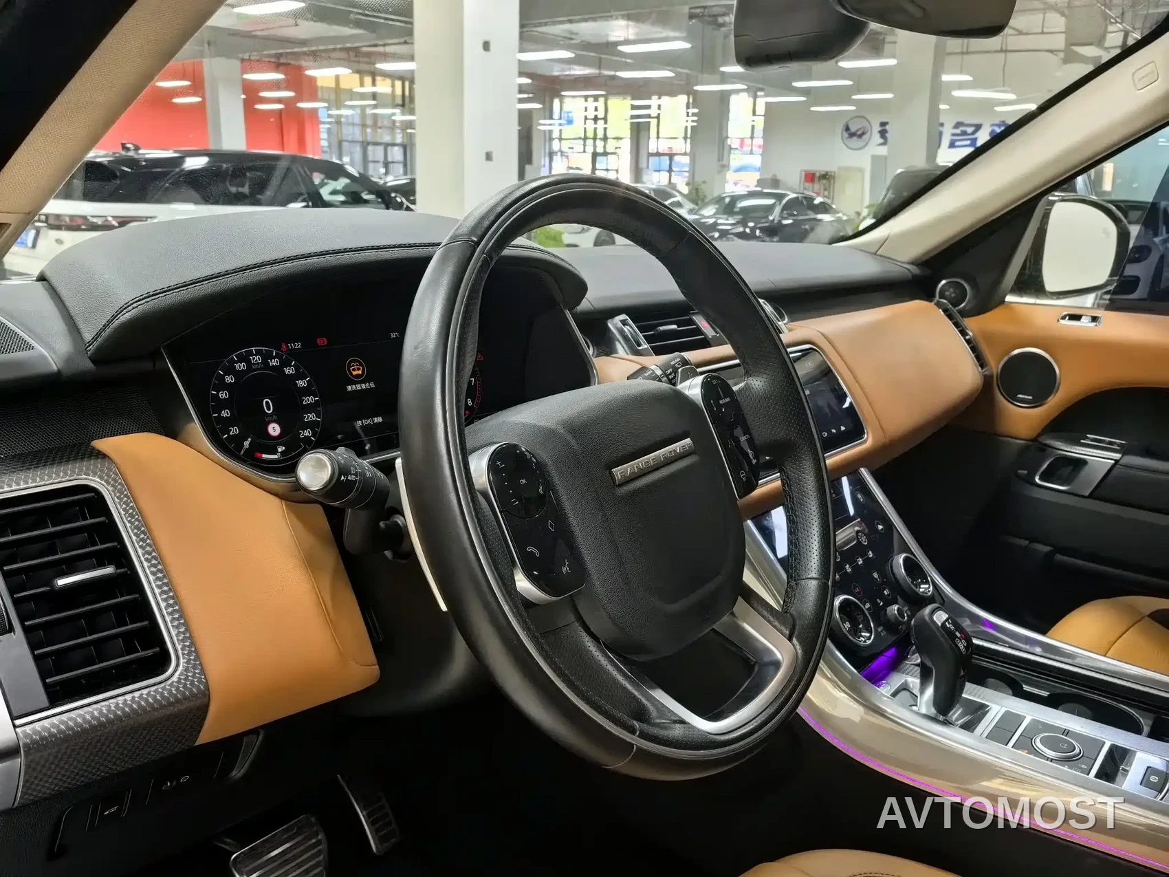 Land Rover Range Rover Sport 2022 3.0 L6 Gloss Black Edition — фото 3