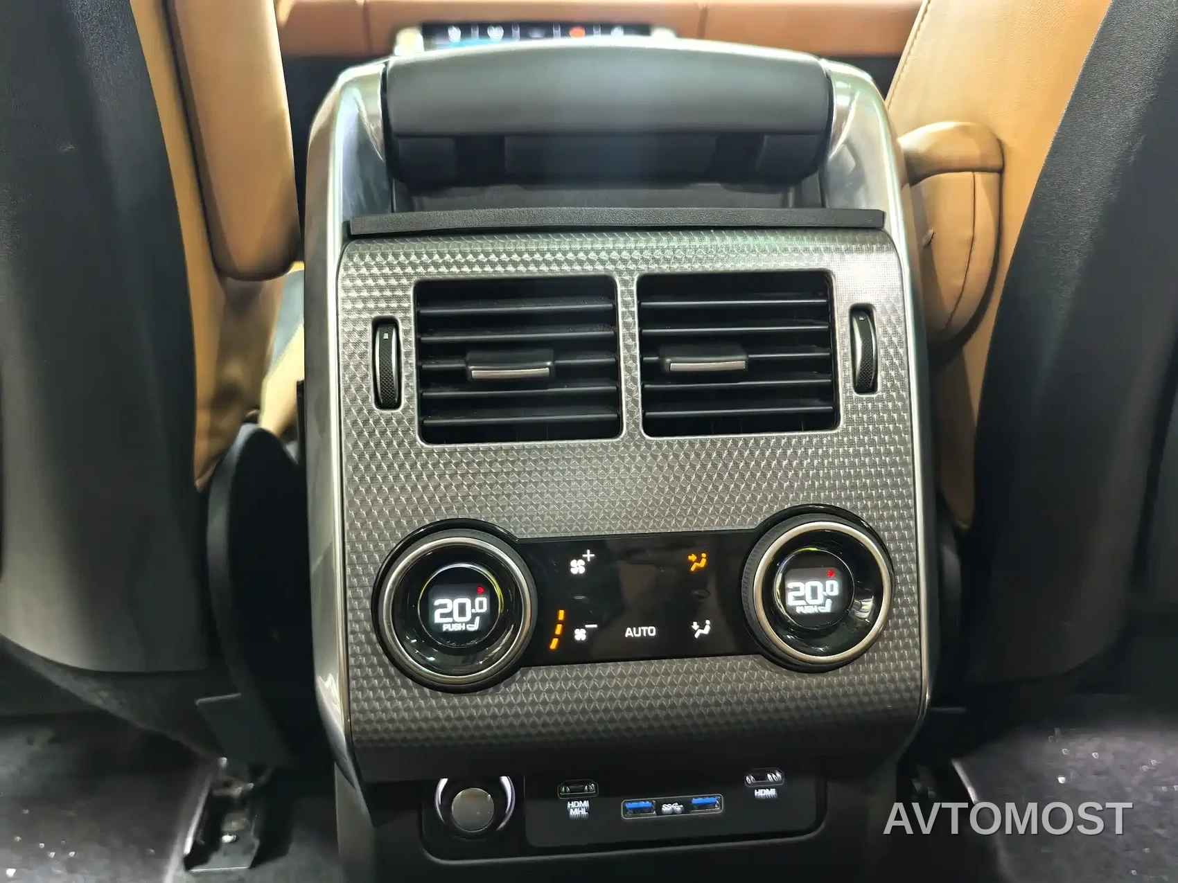 Land Rover Range Rover Sport 2022 3.0 L6 Gloss Black Edition — фото 12