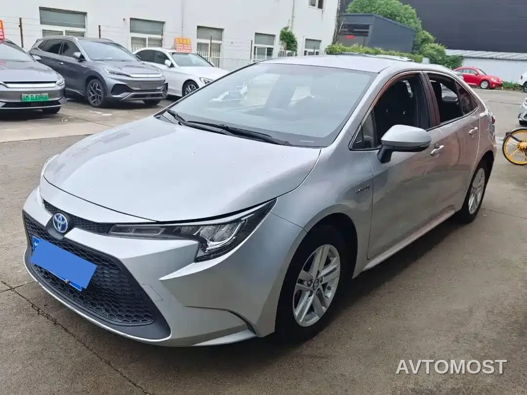 Toyota Levin 2021 Dual Engine 1.8H E-CVT Progressive Edition — фото 1