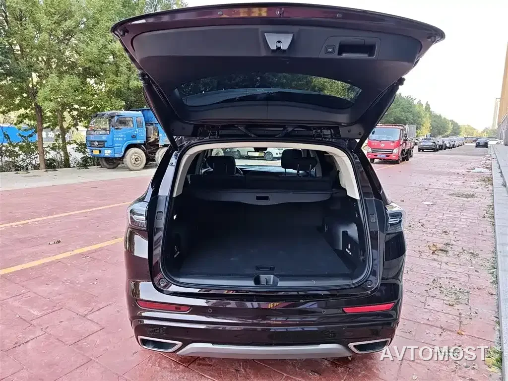 Buick Envision Plus 2022 Envision Plus Avenir 5-Seater — фото 6
