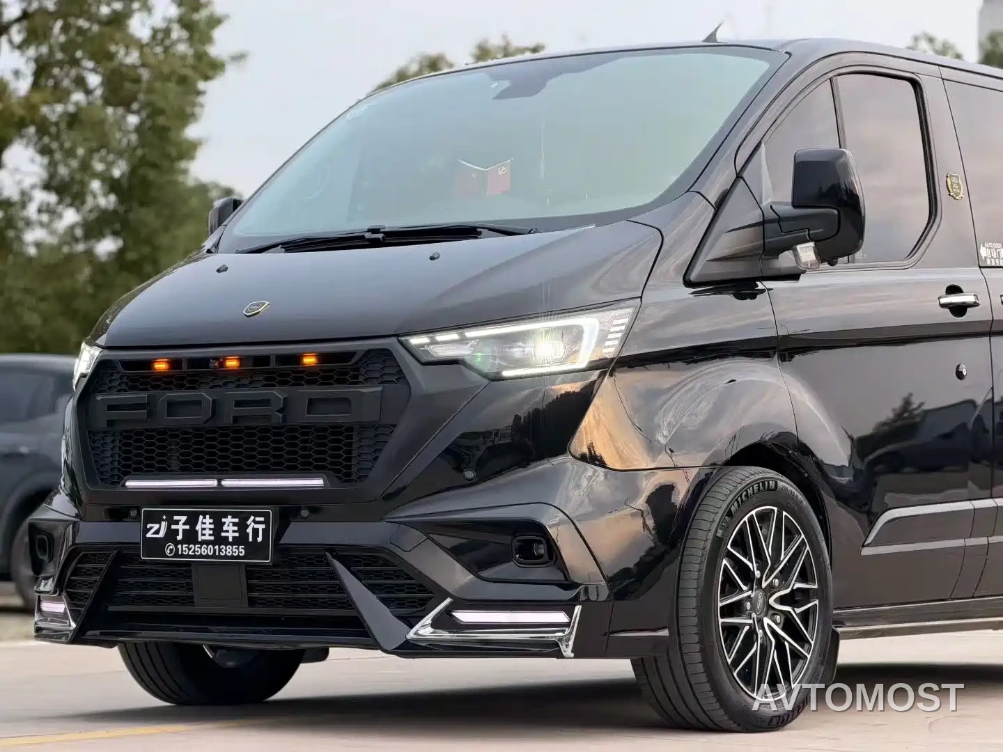 Ford Tourneo 2020 2.0T Auto Elite Edition China VI — фото 10