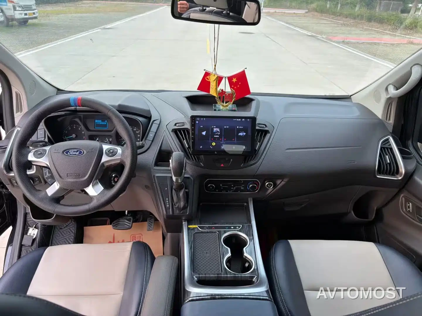 Ford Tourneo 2020 2.0T Auto Elite Edition China VI — фото 12
