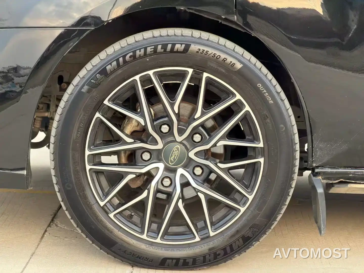 Ford Tourneo 2020 2.0T Auto Elite Edition China VI — фото 17