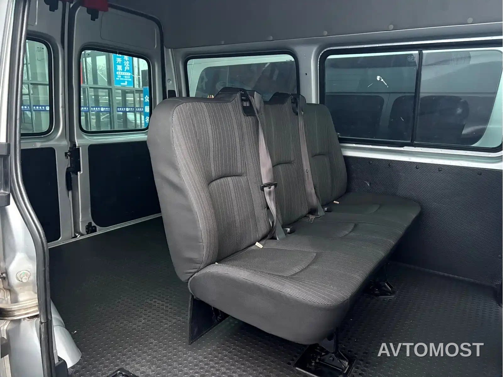 Jiangling Tesun 2021 2.8T Space King Taurus Edition Short Wheelbase Medium-high Roof 6-seater Diesel China VI JX493 — фото 6