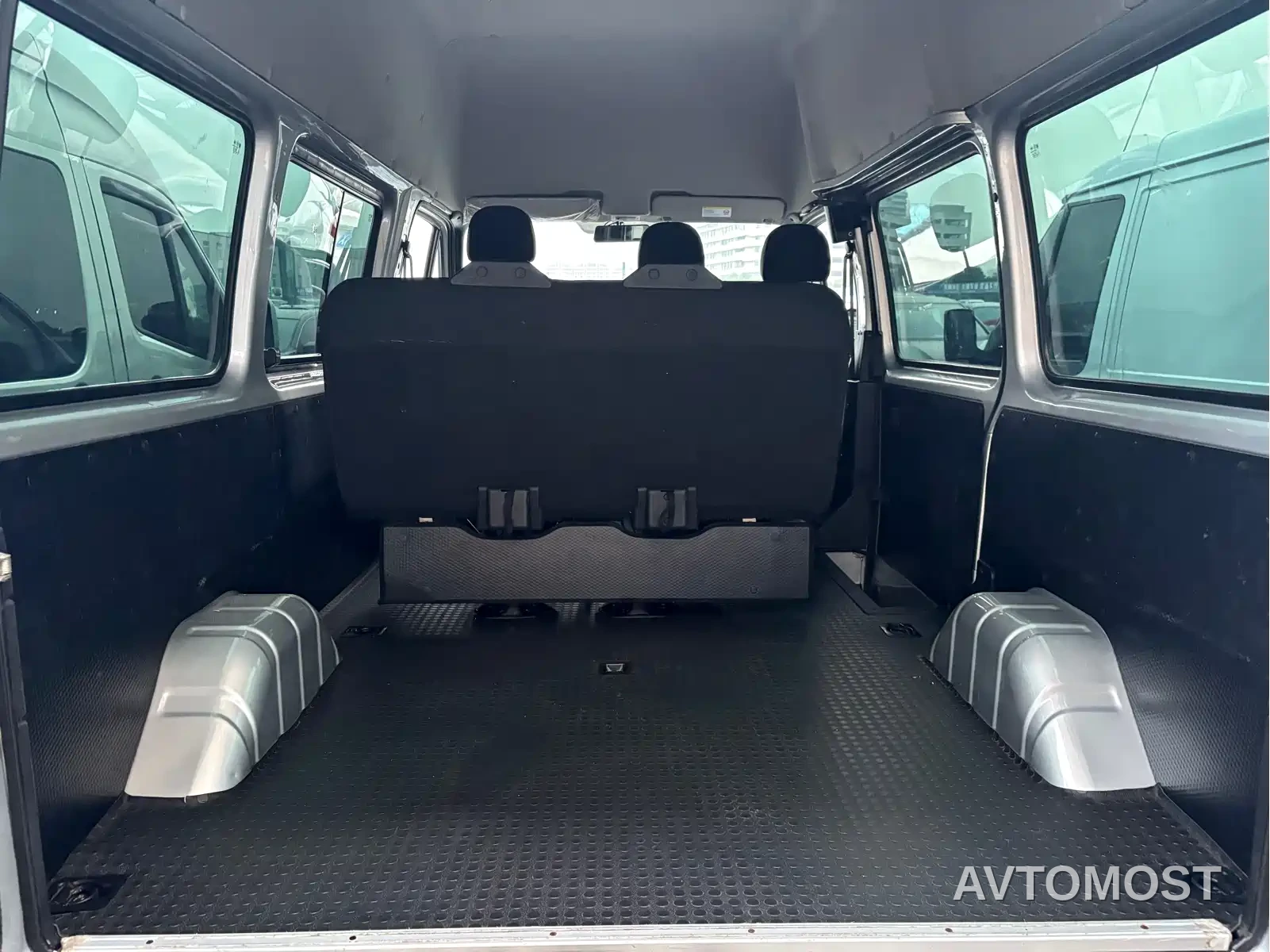 Jiangling Tesun 2021 2.8T Space King Taurus Edition Short Wheelbase Medium-high Roof 6-seater Diesel China VI JX493 — фото 7