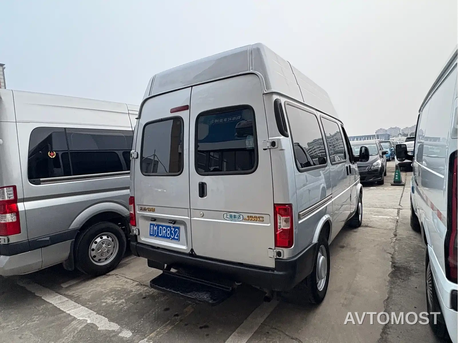 Jiangling Tesun 2021 2.8T Space King Taurus Edition Short Wheelbase Medium-high Roof 6-seater Diesel China VI JX493 — фото 10