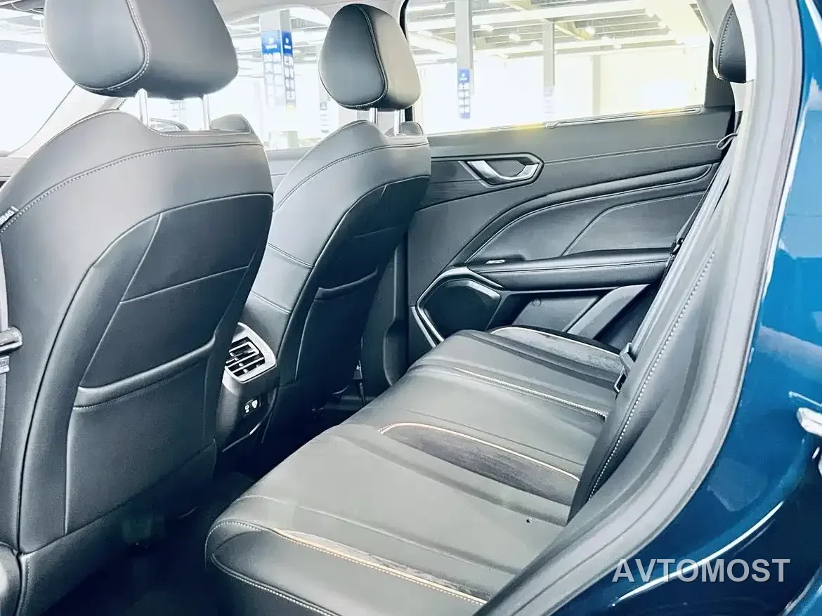 Wey Latte DHT-PHEV 2022 1.5T AWD Super Large Edition — фото 4