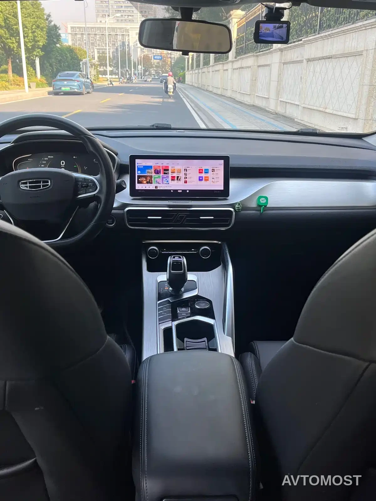 Geely Bin Yue New Energy 2020 1.5T ePro Higher — фото 8