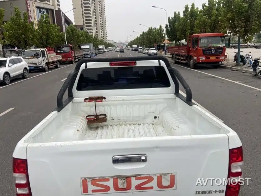 Isuzu Ruimai 2022 2.8T Classic Diesel 2WD Comfort Standard Wheelbase JE493ZLQ6E — фото 6