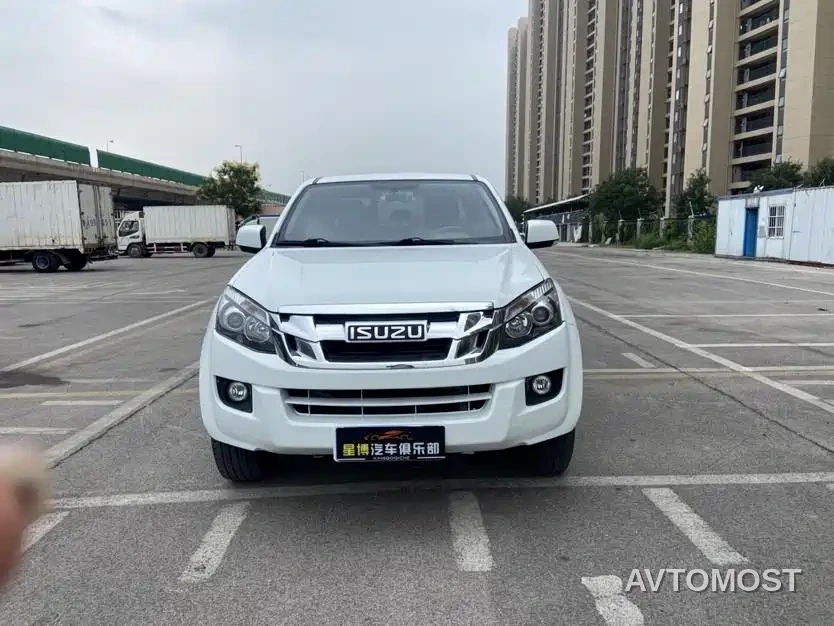 Isuzu Lingtuo 2020 2.5T 2WD Automatic Flagship Edition China VI Extended Version JE4D25Q6A — фото 3