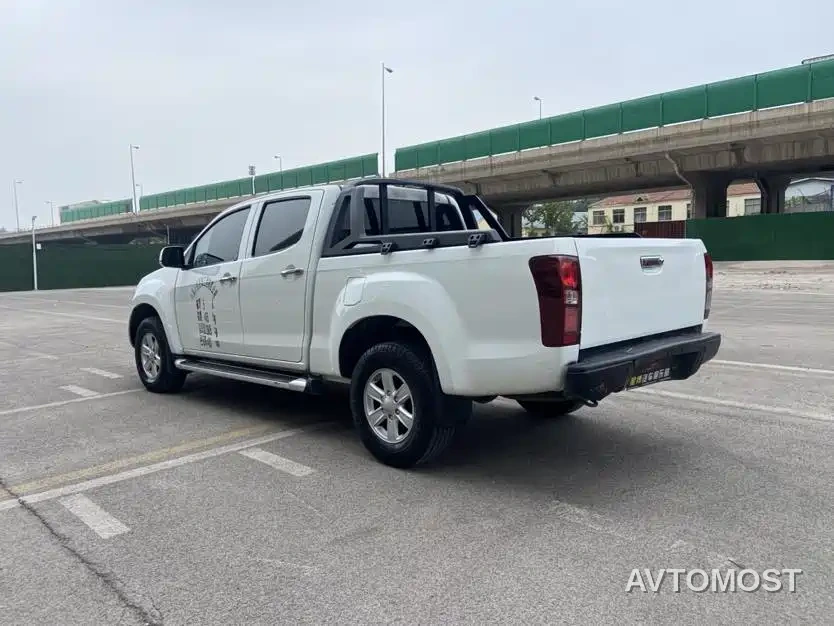 Isuzu Lingtuo 2020 2.5T 2WD Automatic Flagship Edition China VI Extended Version JE4D25Q6A — фото 7