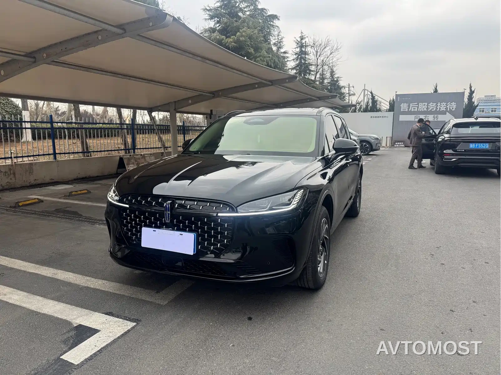 Lincoln Adventurer 2024 1.5T 2WD Premium Hybrid — фото 1