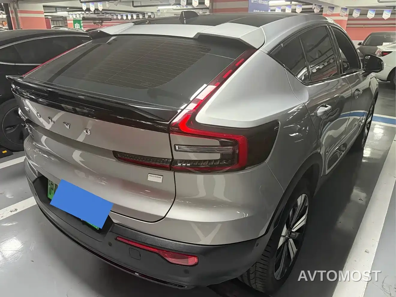 Volvo C40 2022 Long Range Edition PRO — фото 10