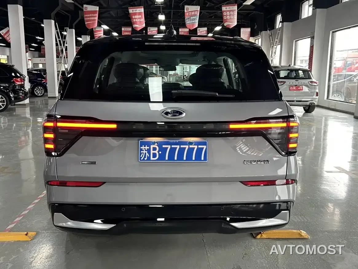 Ford Edge 2025 Edge L 2.0T EcoBoost E Hybrid AWD 7-seater Premium — фото 4