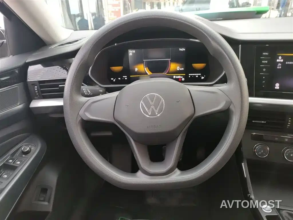 Volkswagen Passat 2022 280TSI Business Edition — фото 6